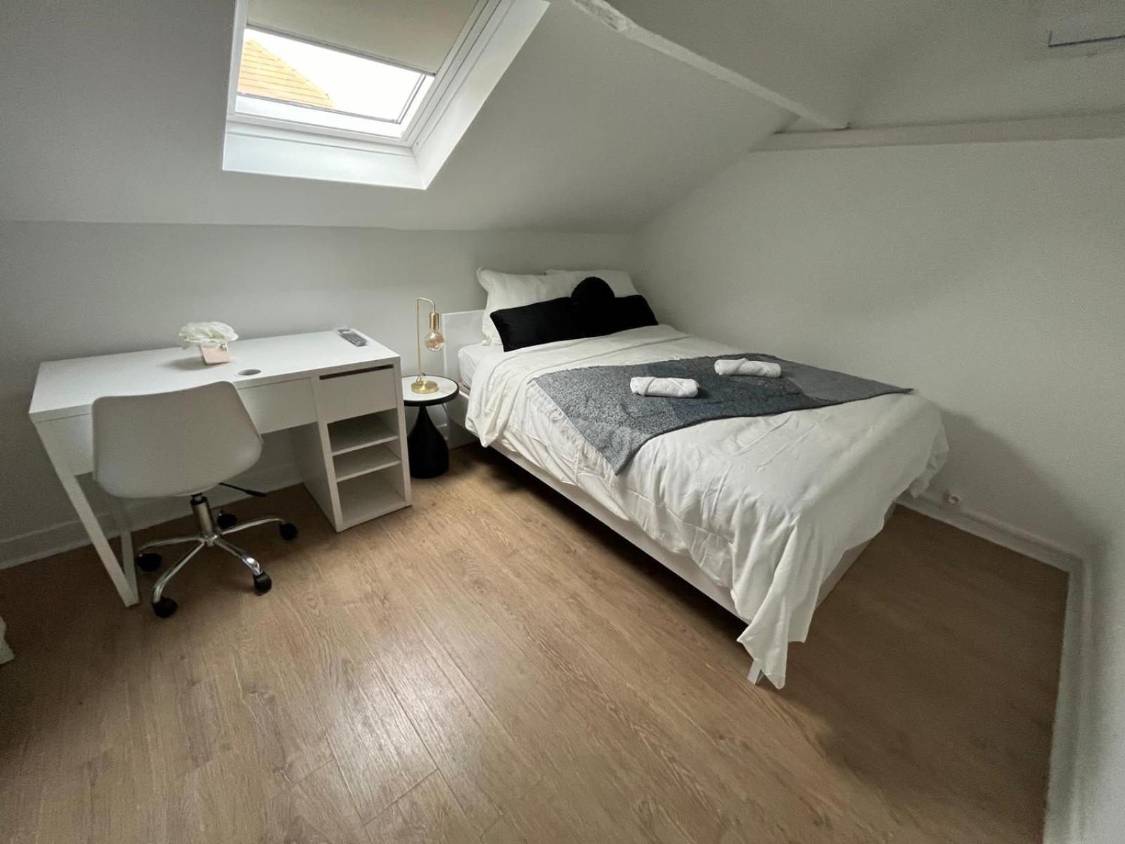 Chambre Tout Confort Hotel Limay Ruang foto